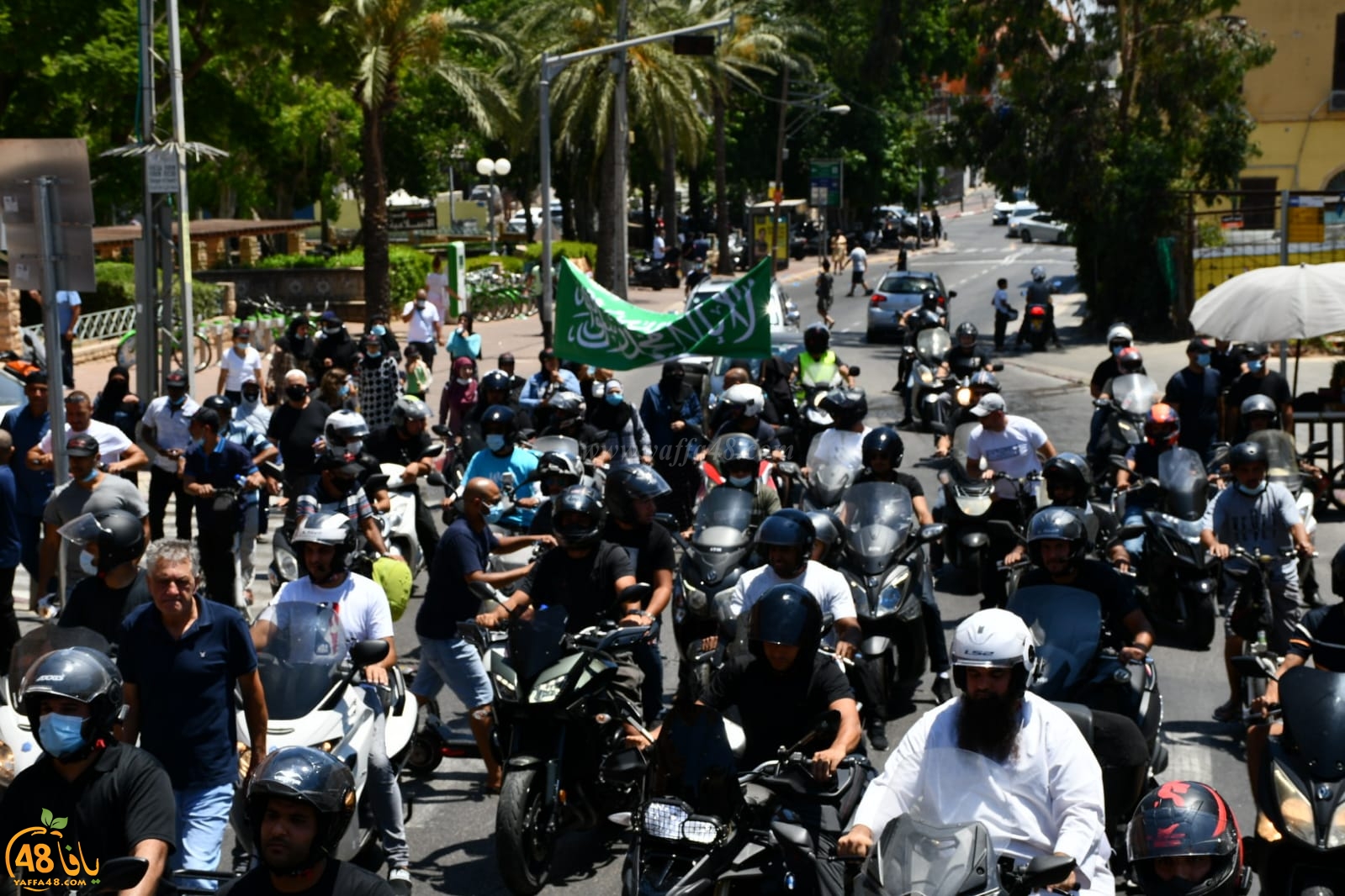 فيديو: يافا تنتفض بمسيرة حاشدة رفضاً لنبش مقبرة الاسعاف الاسلامية